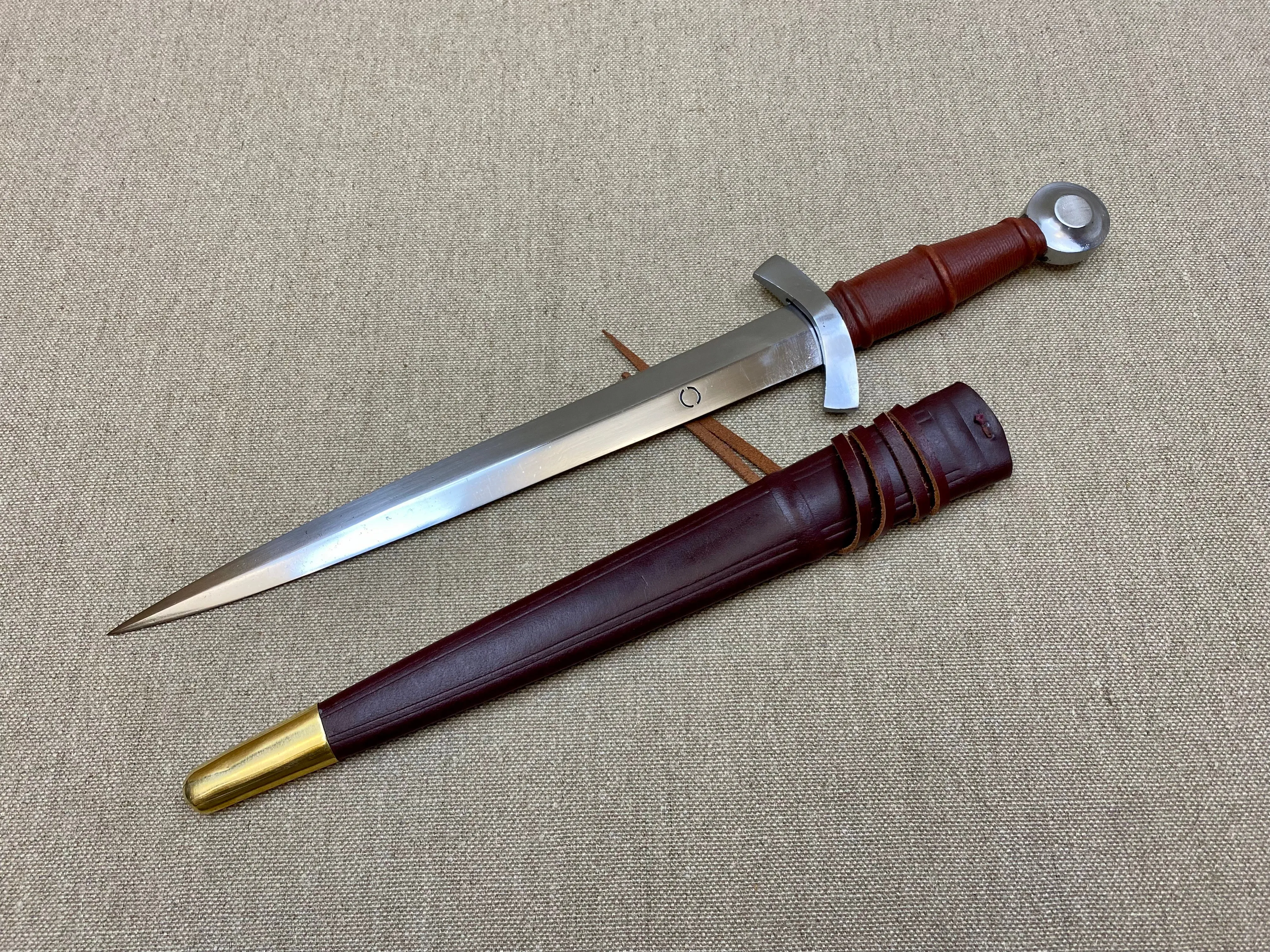 14thC Medieval Quillon Dagger