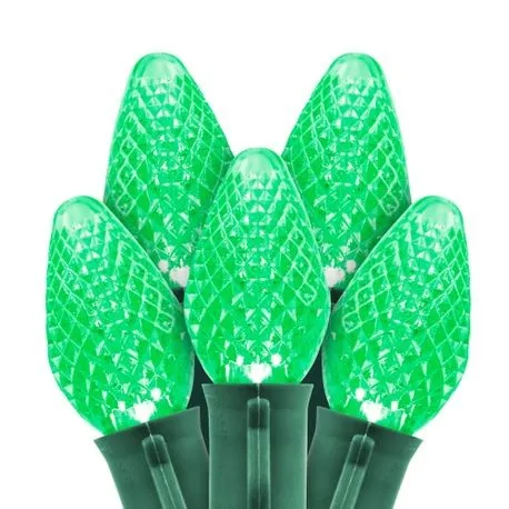 C7 LED 25L 8 Inch Spacing Strand Green