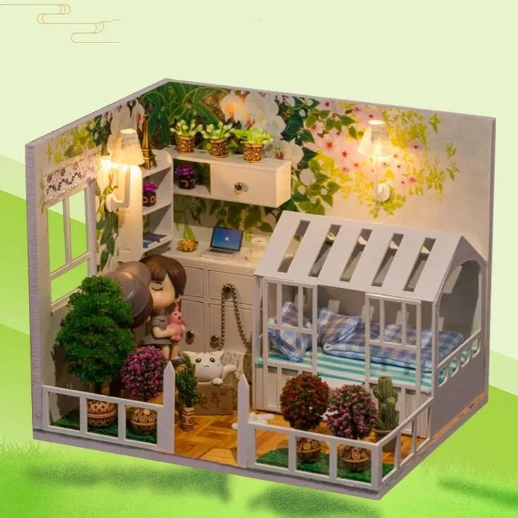 Finished Dollhouse - Fully Completed Miniature Doll House - Best Girlfriend Gifts - Dollhouse Gift - Birthday, Christmas Gift Box & Dolls