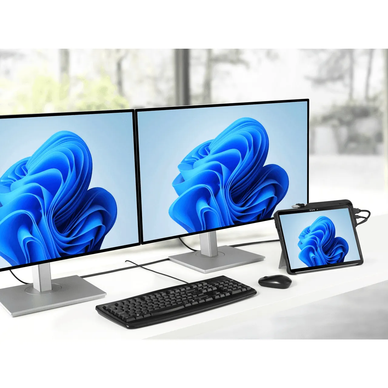 Kensington BlackBelt Mobile Dock Case Microsoft Surface Pro 8 HDMI/USB-C/A/SD Card Reader Ports