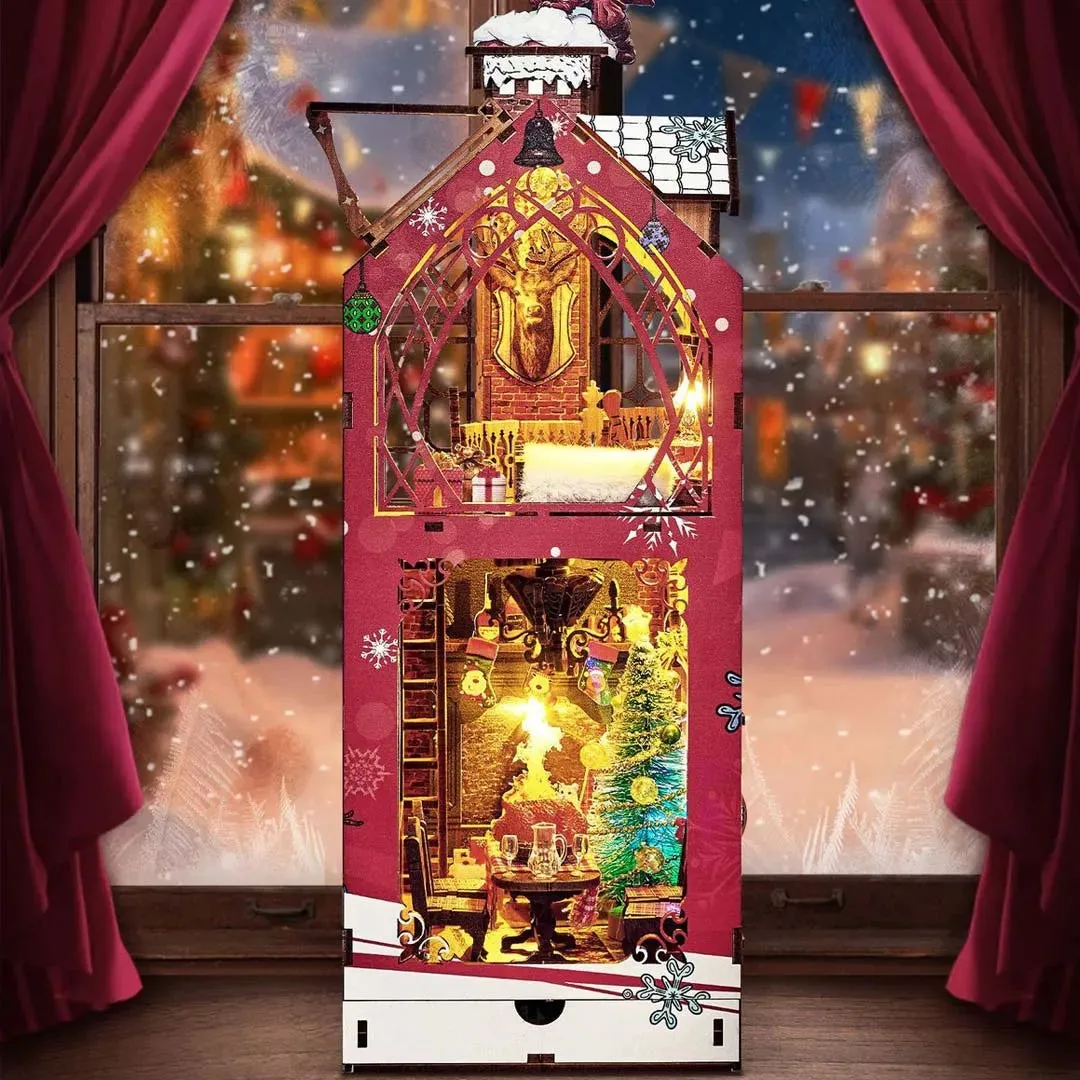 Merry Christmas: Festive Diorama Eco-Friendly Wood LED Book Nook Kit
