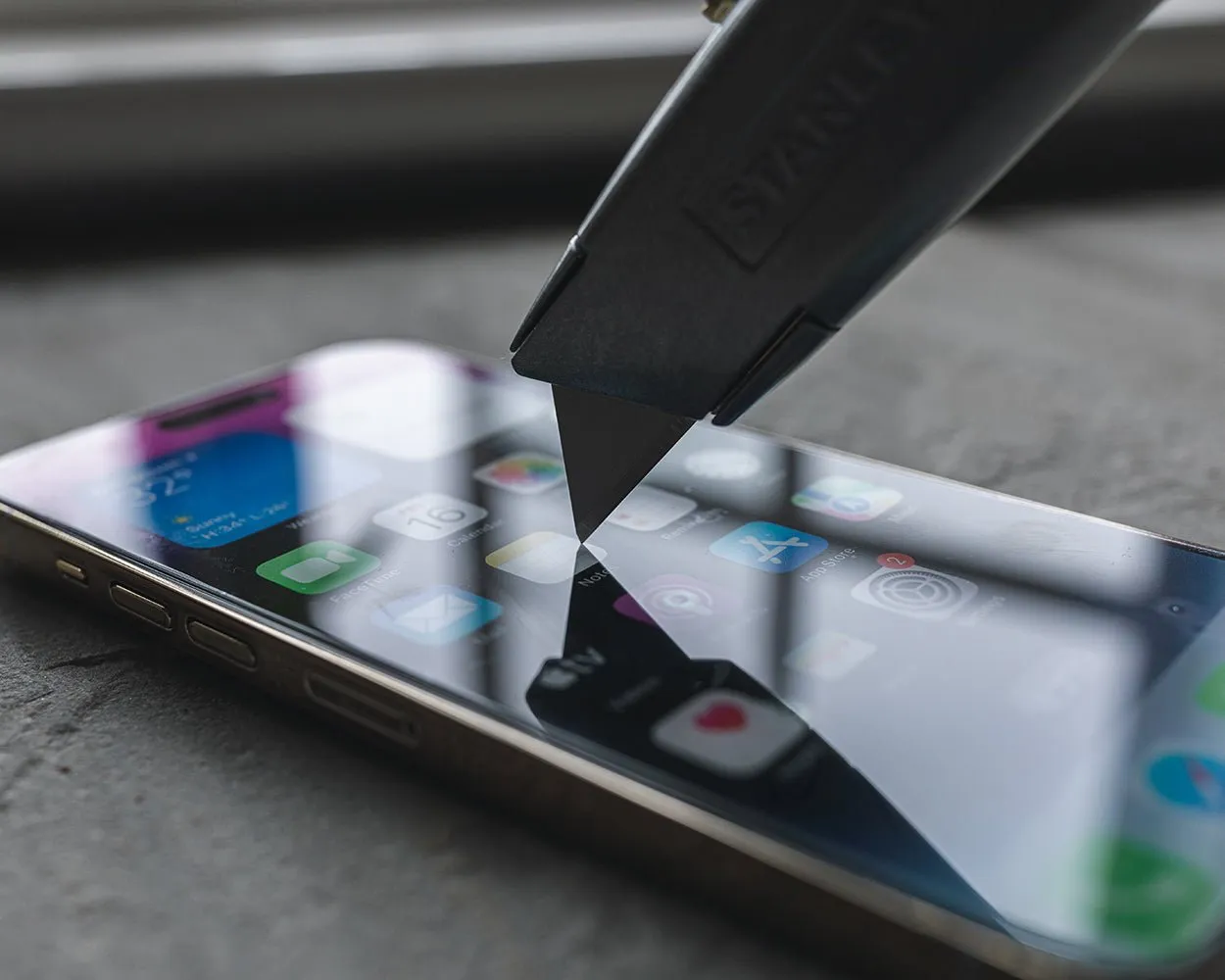 Premium Tempered Glass Screen Protector - Google Pixel 9